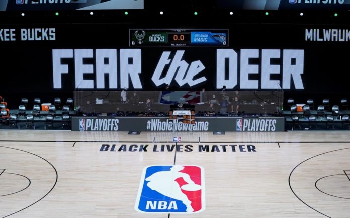 protesta-orlando-magic-vs-milwaukee_0_45_1024_637