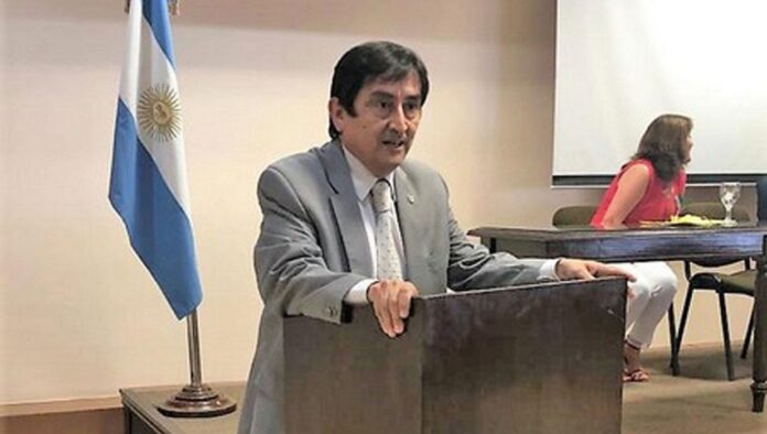 mateo-martnez-decano-facultad-medicina-unt-843941-121927