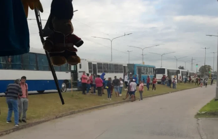 Control policial a los manifestantes.