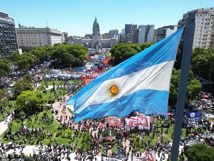 protesta-la-cgt-el-congreso